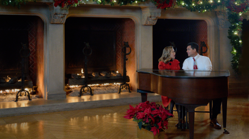 A Biltmore Christmas stills