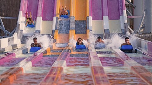 FTW-Six Flags Hurricane Harbor