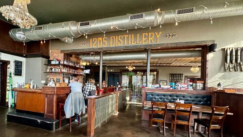 Interior shot of the bar area at Four Fingers Distillery