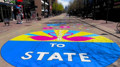 Flock to State road mural